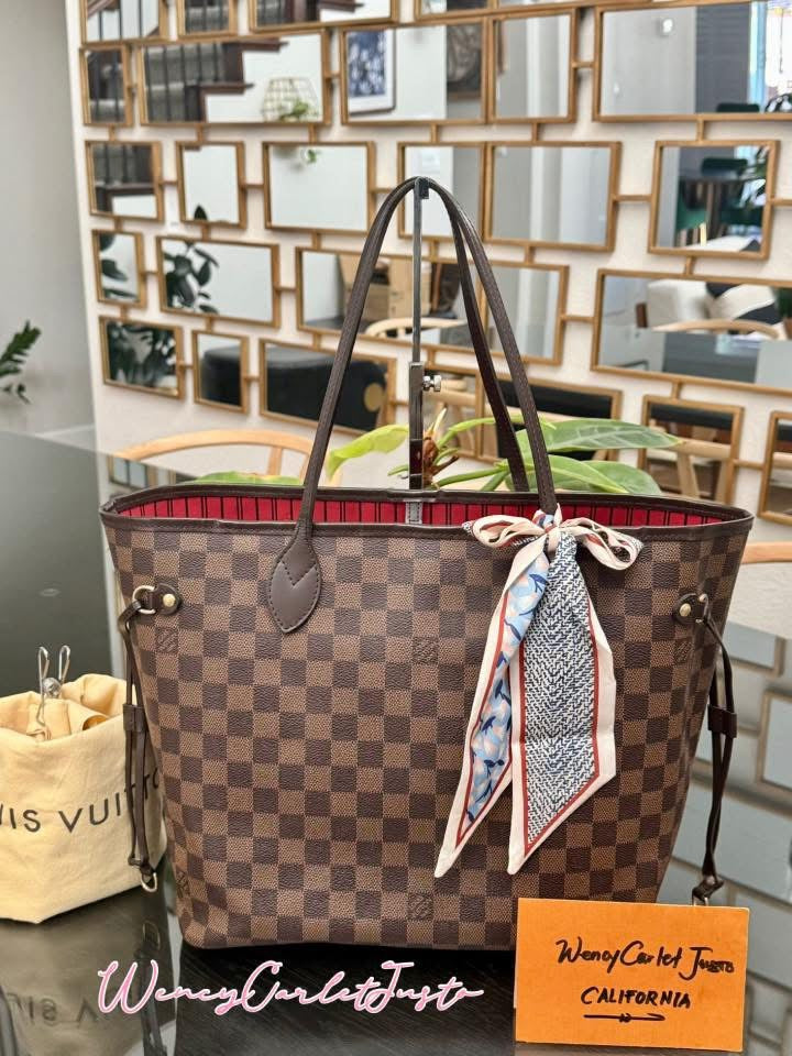 Neverfull MM in DE with Dustbag and Non branded Twilly 📅 Year: 2014