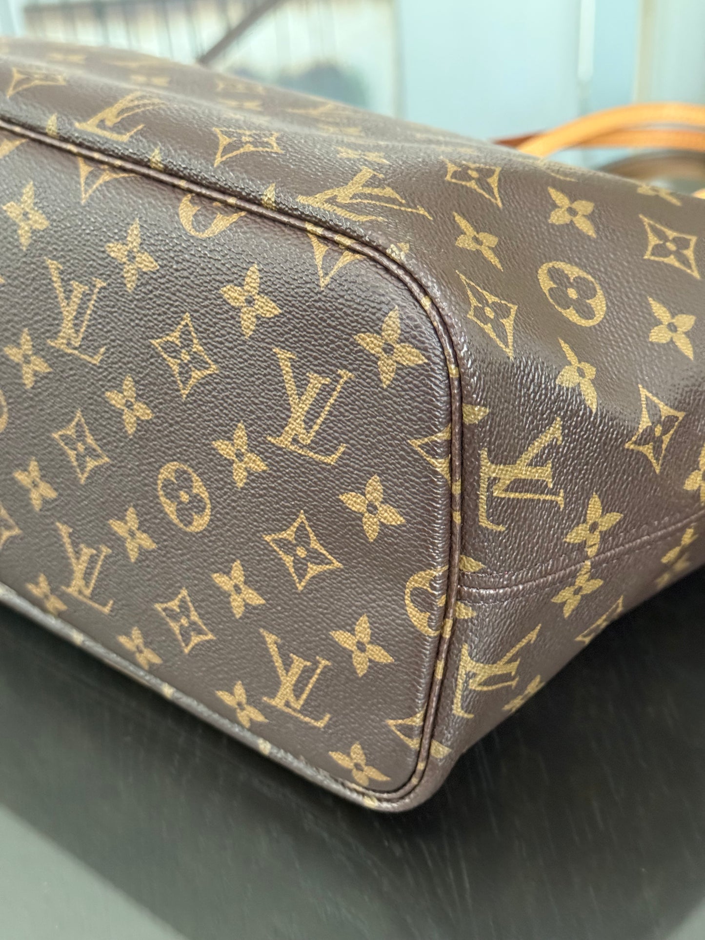 Neverfull MM in Monogram Cerise Interior with Dustbag 🗓️ Year: 2017