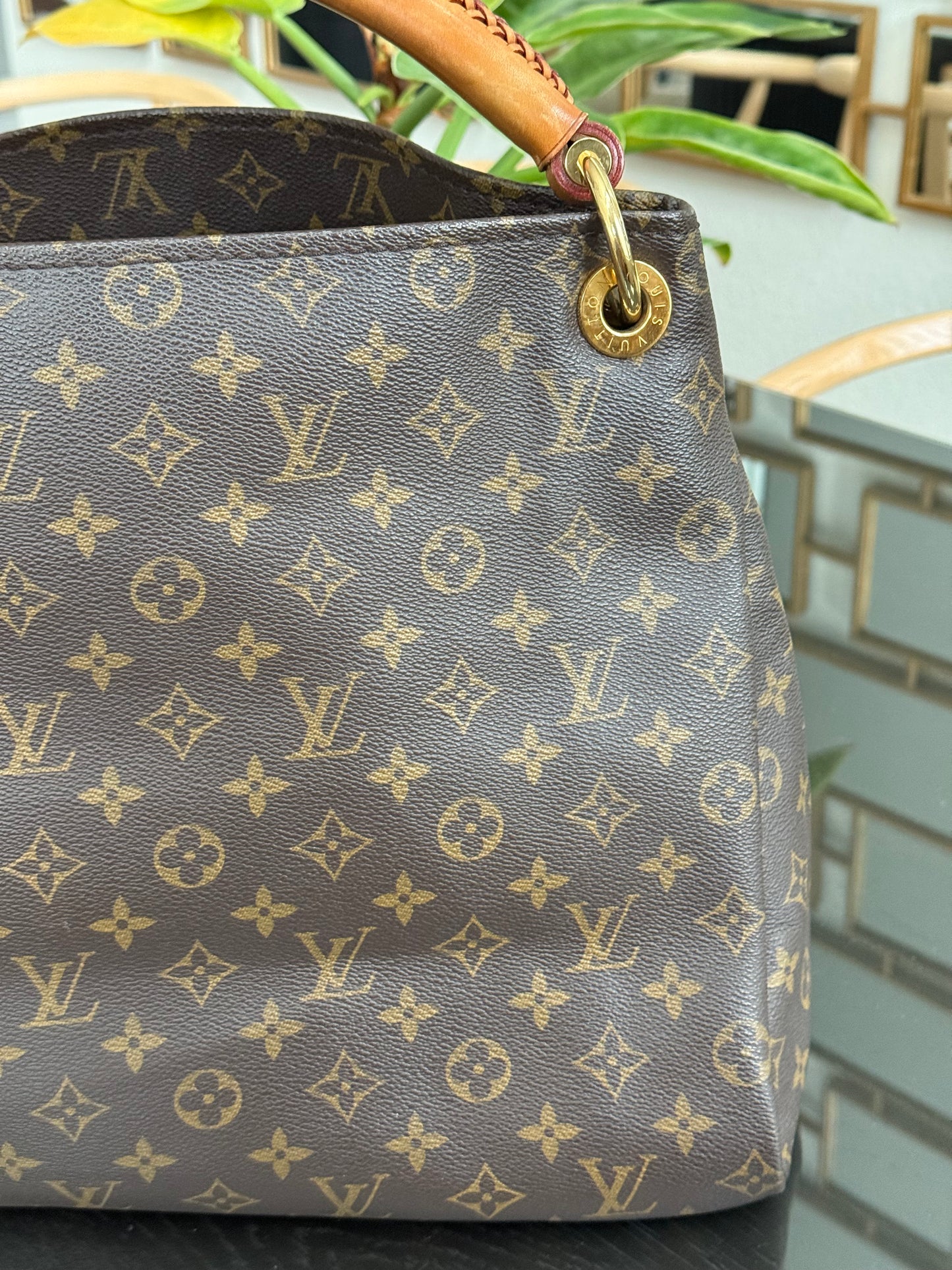 Artsy MM with Dustbag and Insert Organizer 🗓️ Year: 2012