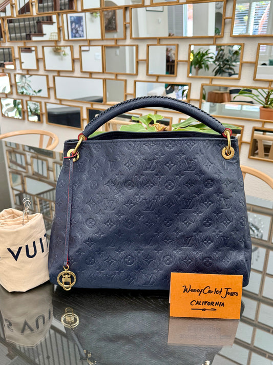 Artsy MM Empriente in Navy Blue with Dustbag- 📅 Year: 2020