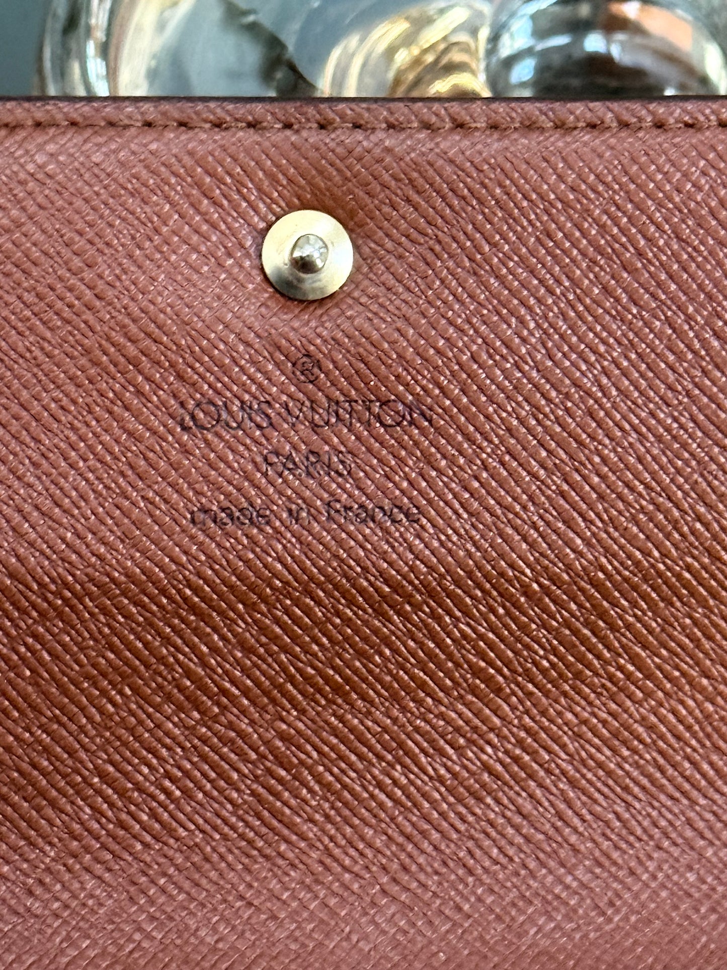 Etui Wallet Passport Holder in Monogram with 6 Cardholders 🗓️ Year: 1998