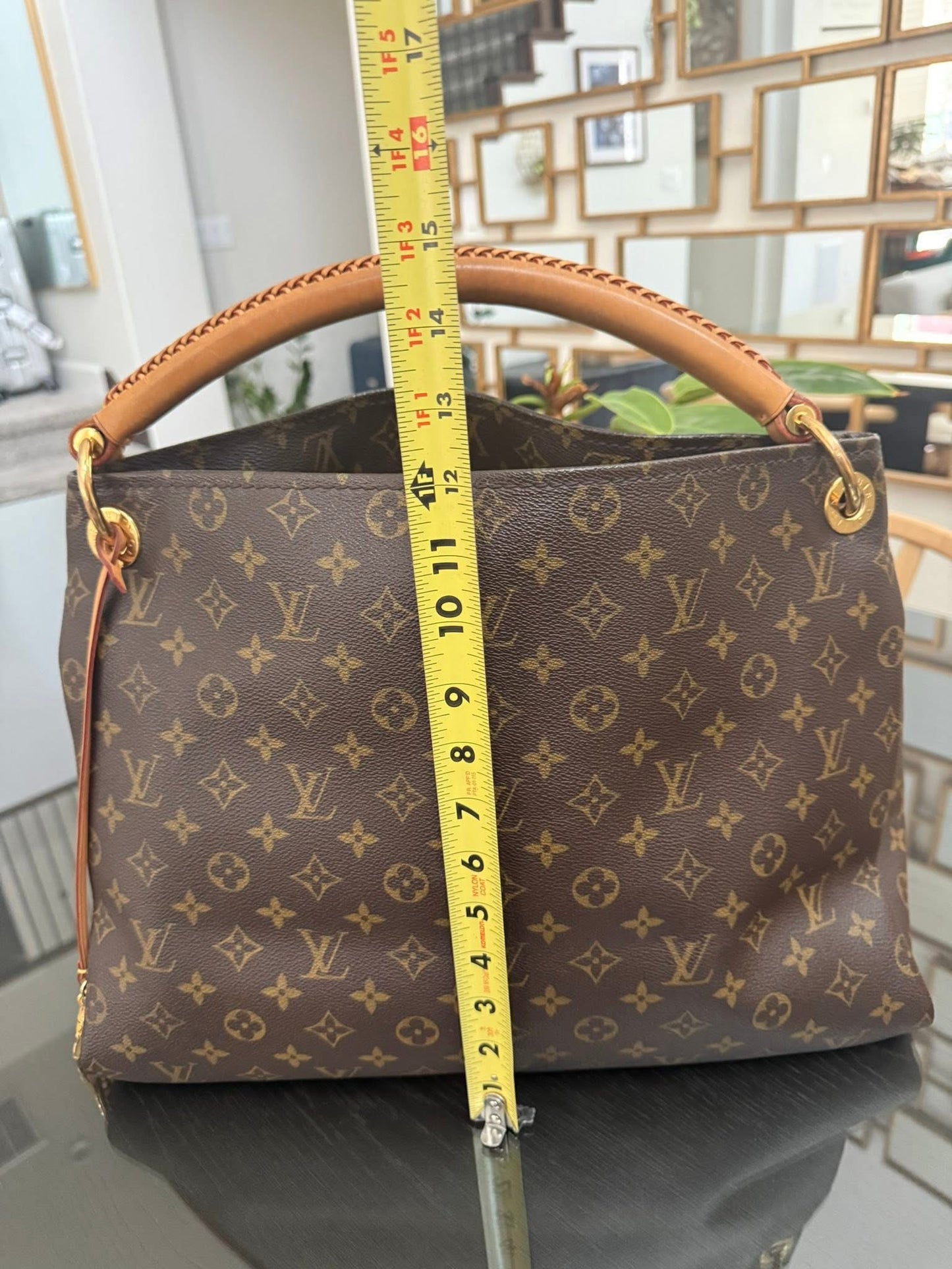 Artsy MM with Dustbag and Insert Organizer - 📅 Year: 2010