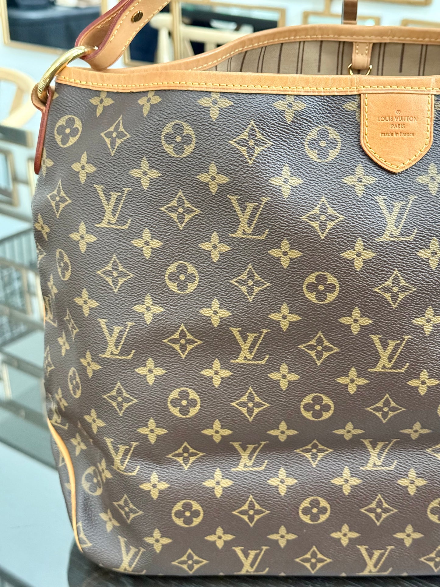 Delightful MM with Dustbag 📅 Year: 2010