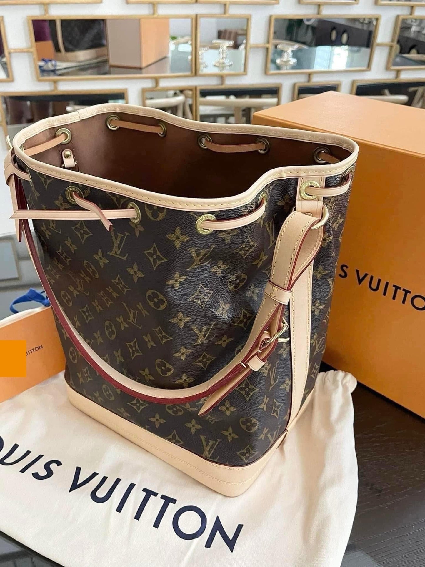 Noe GM Monogram -Brand-new replaced vachetta 💥 with Dustbag and official repair receipt from LV