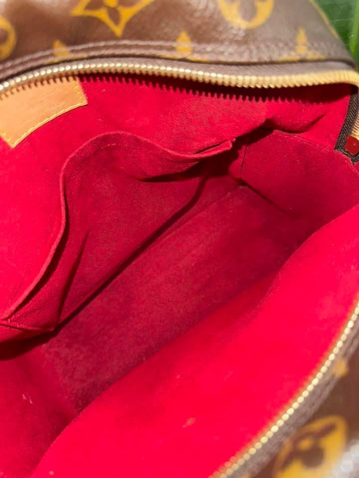 Excentri Cite Handbag🗓️ Year: 2004