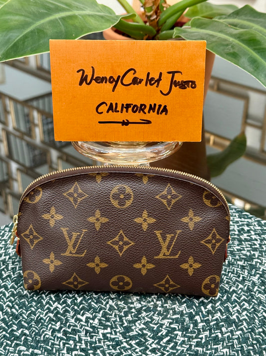 Cosmetic Pouch PM 🗓️ Year: 2003