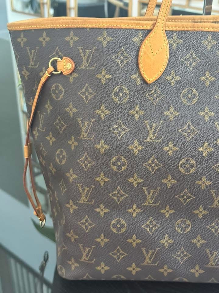 Neverfull GM Monogram with Insert Organizer -🗓️ Year: 2007