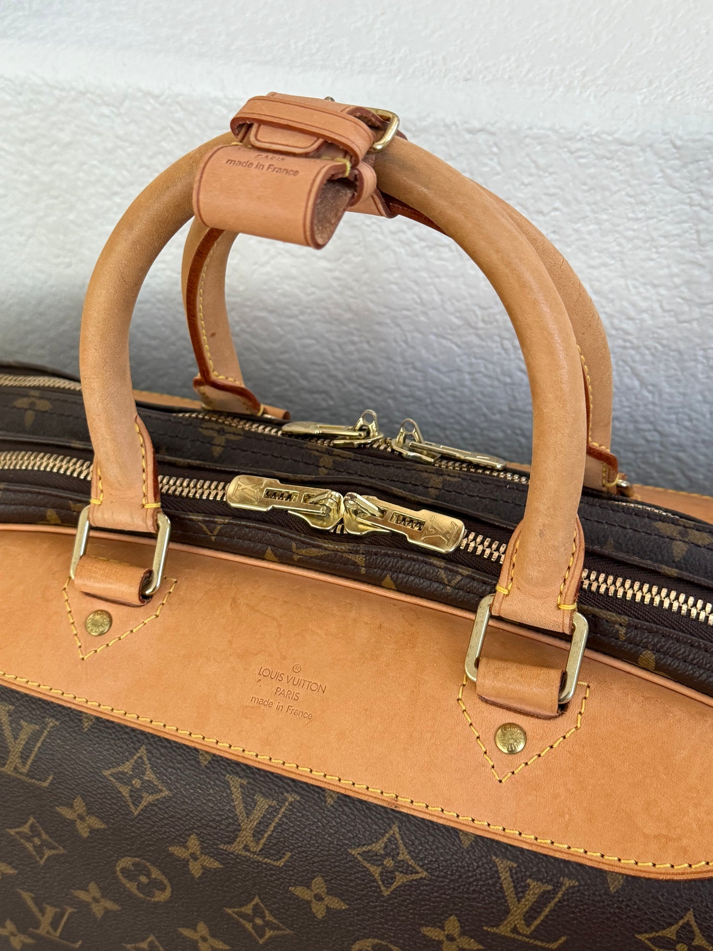 Alize II with Strap and Poignet -🗓️ Year 2005