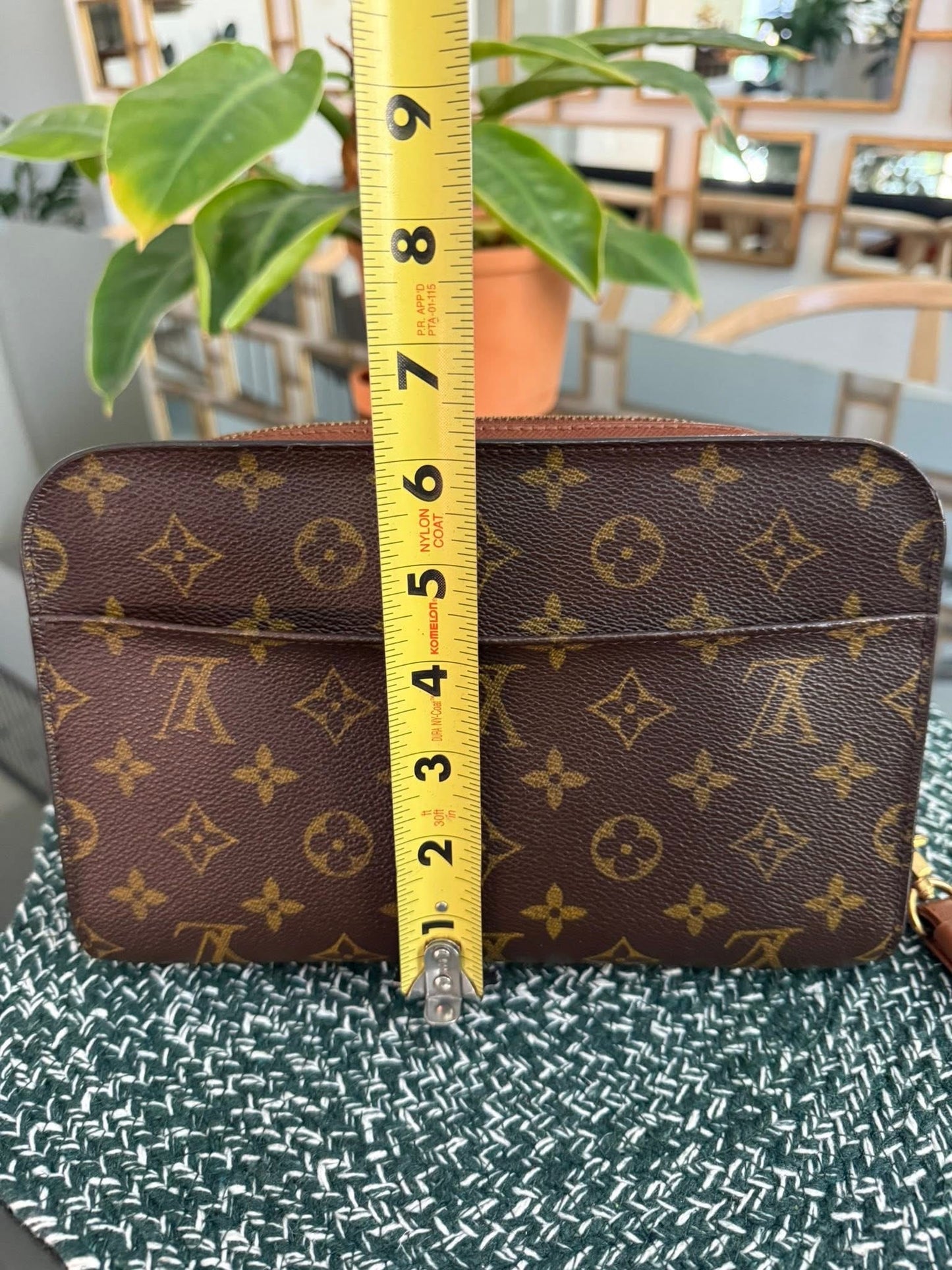 Orsay Clutch 🗓️ Year: 2002